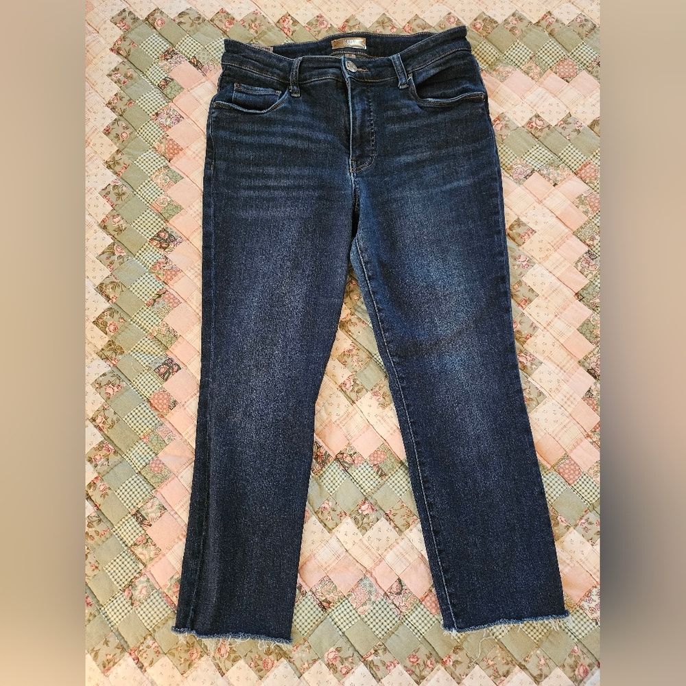 Kut from the Kloth Sraight Leg Capri - 6P